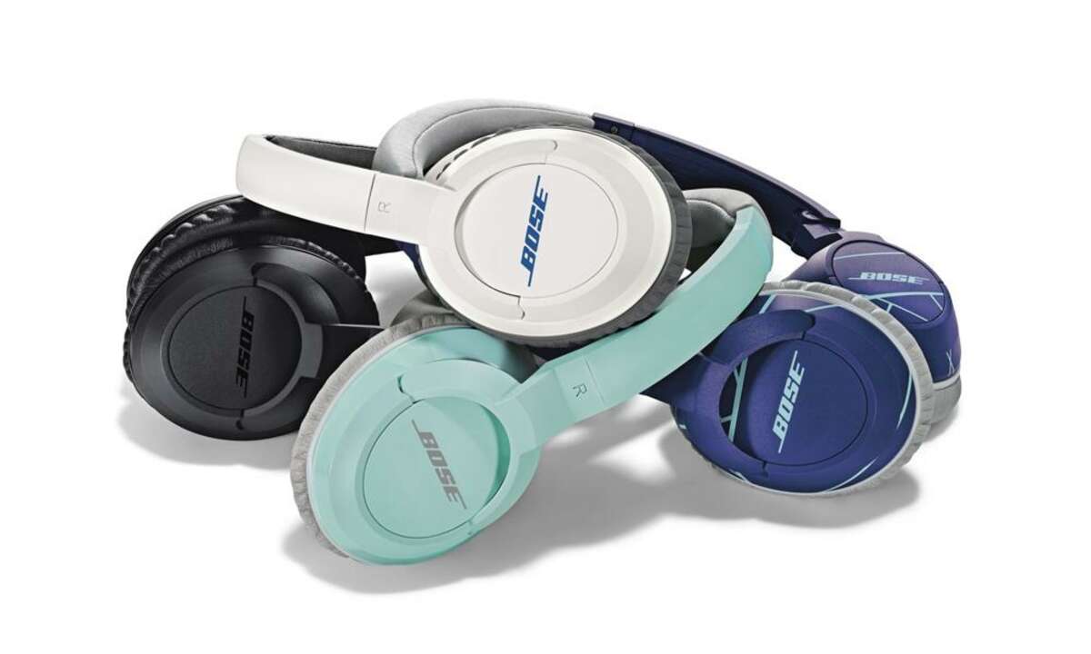 Die FreeStyle Earbuds & SoundTrue Kopfhörer von Bose.