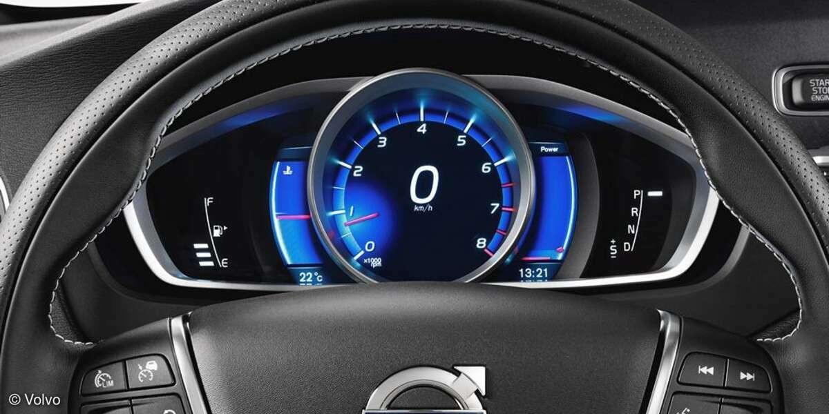 Volvo V40, Sensus Connected Touch