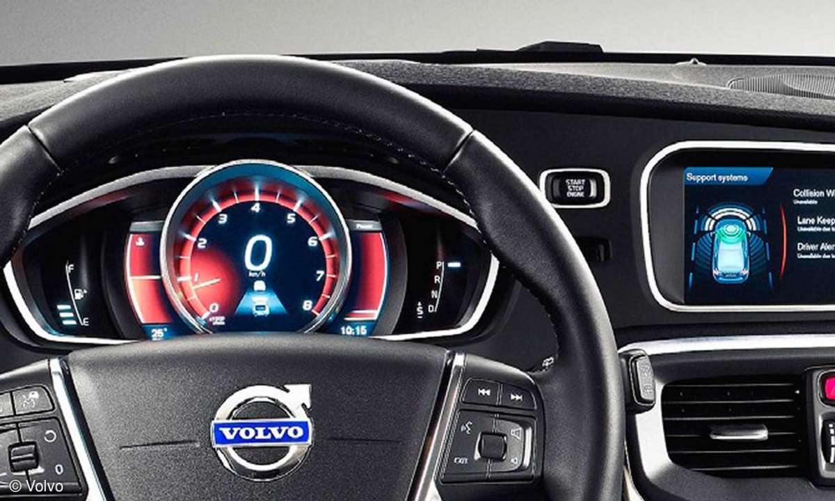 Volvo V40, Sensus Connected Touch
