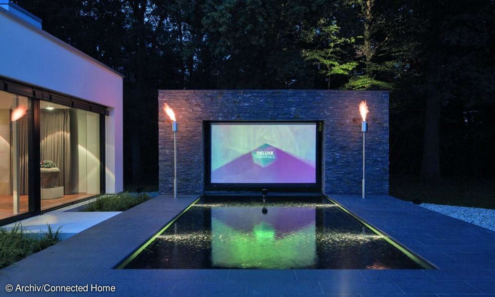 SmarthomeTraum Dieses OutdoorKino ist deluxe connect
