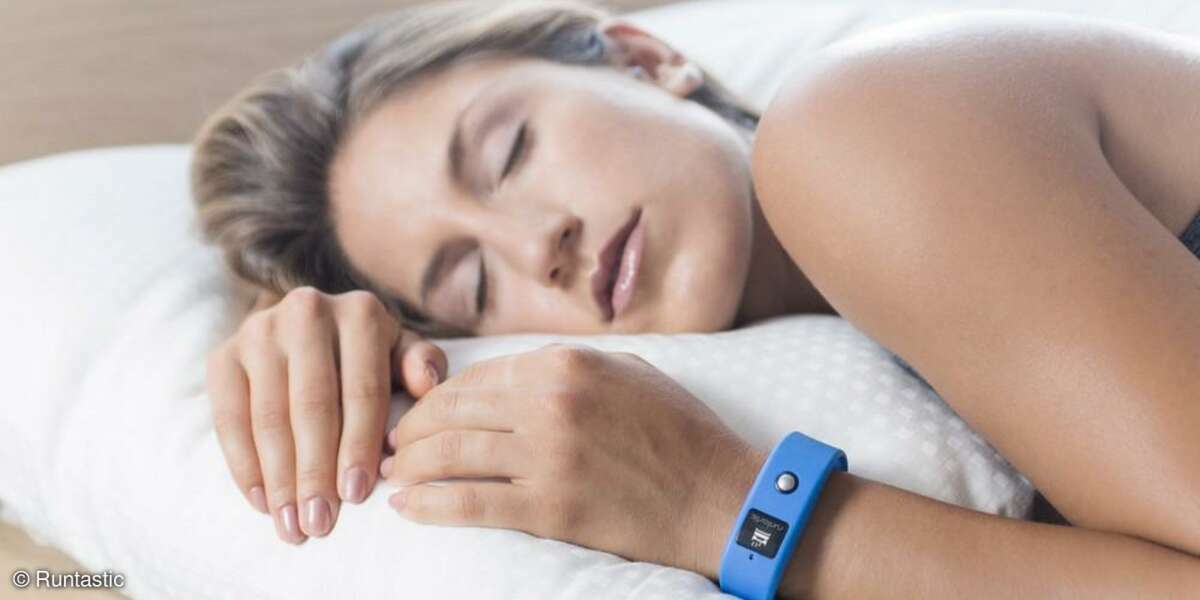 Runtastic Orbit FitnessArmband mit Display connect