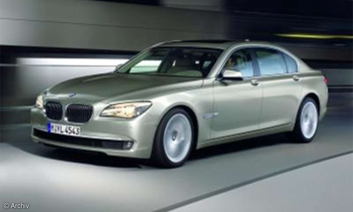 Navigationssysteme ab Werk - BMW iDrive & Audi MMI