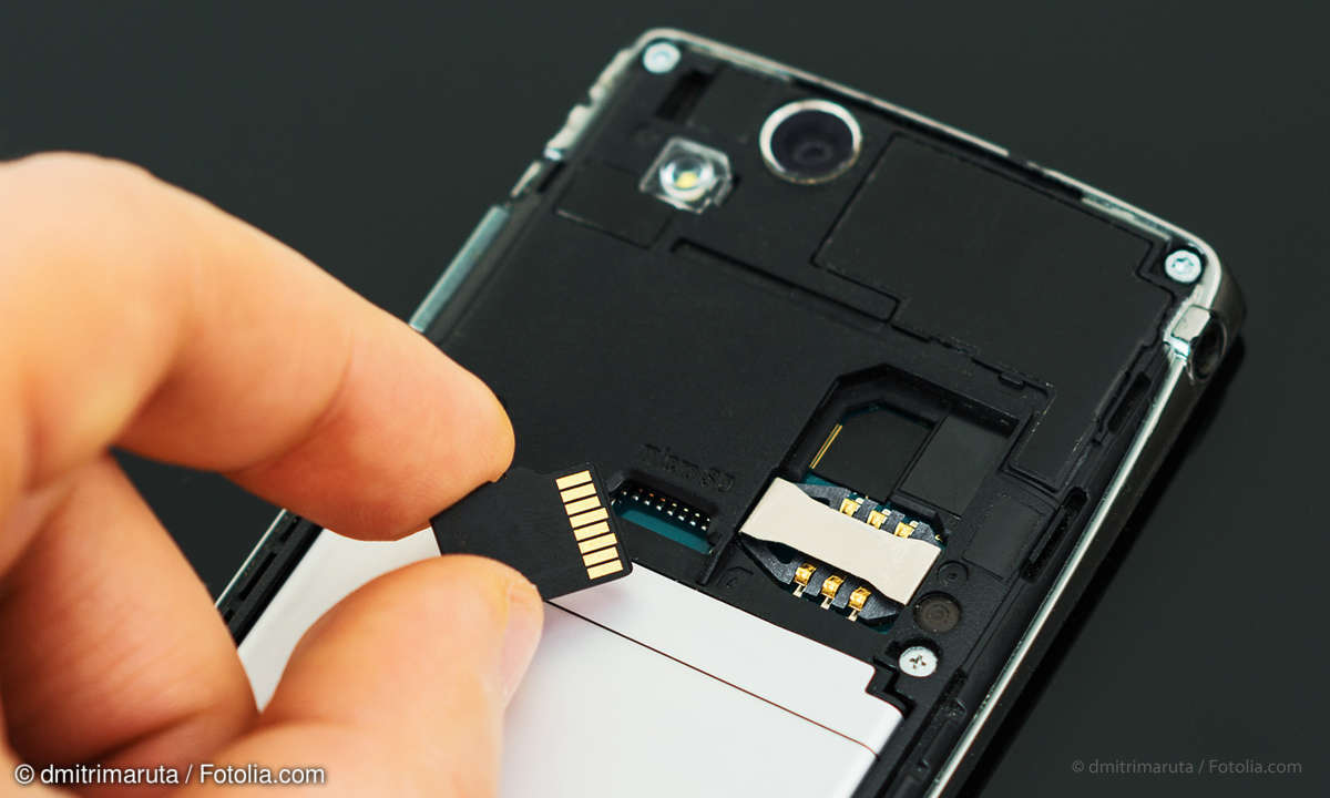 Smartphone mit microSD-Karte