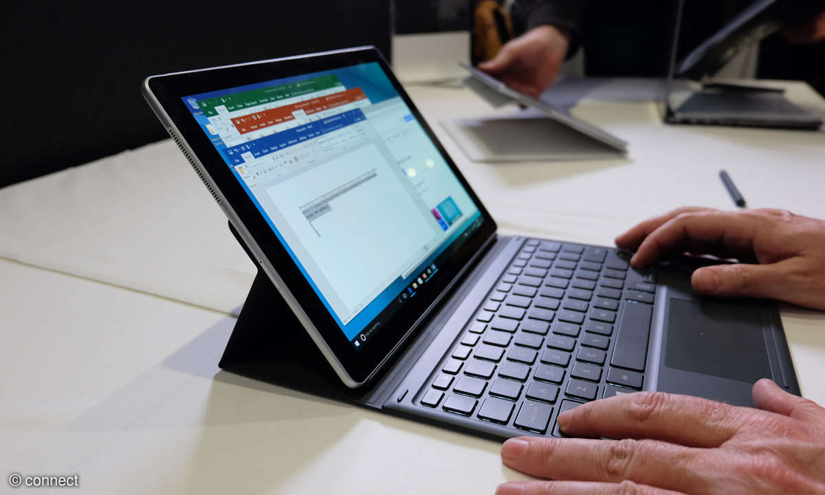 MWC 2017: Samsung Galaxy Book