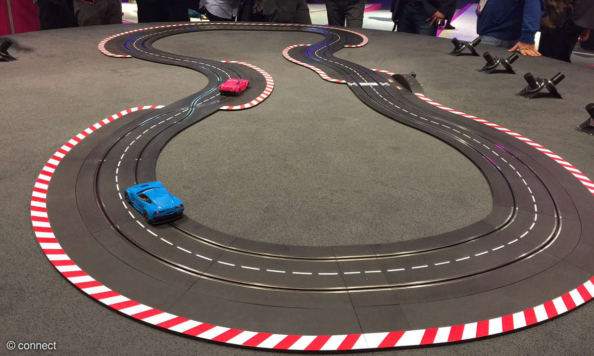 MWC 2017: Carrera-Bahn it VR-Brille