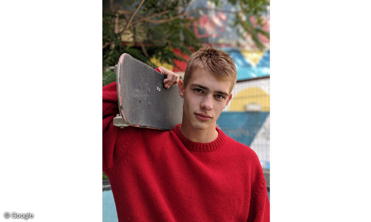 Google Pixel 2 Beispielfoto Skateboarder