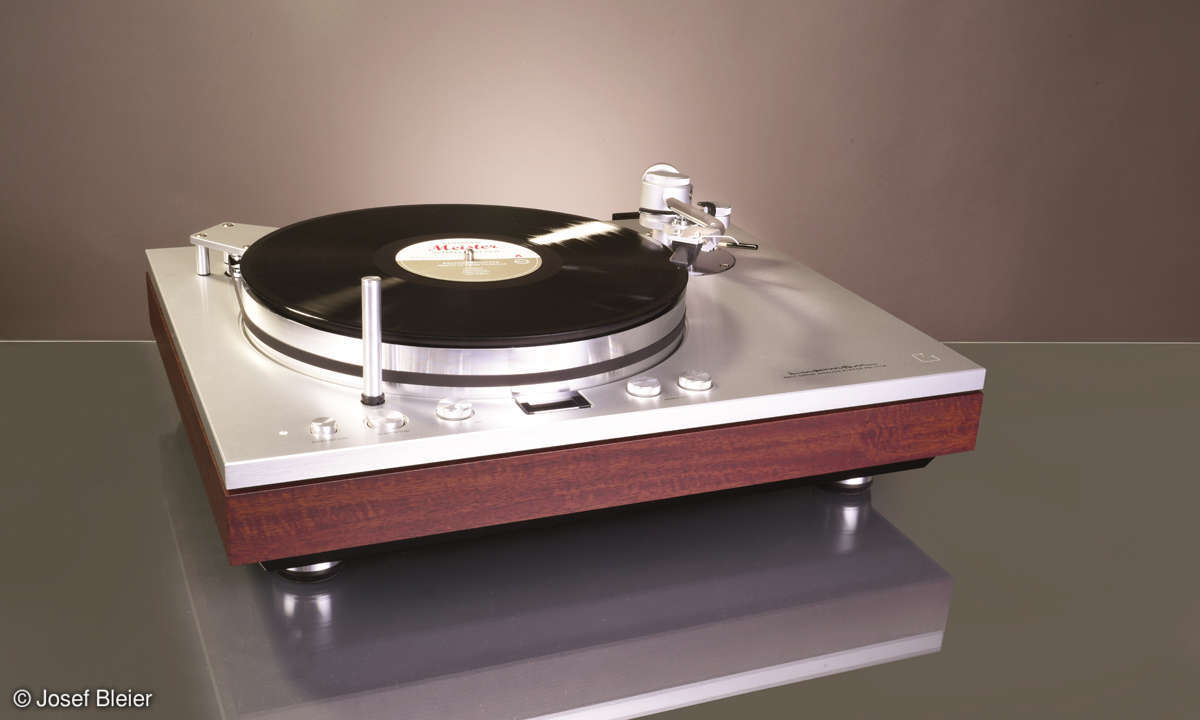 Luxman PD 1714A Plattenspieler Aufmacher