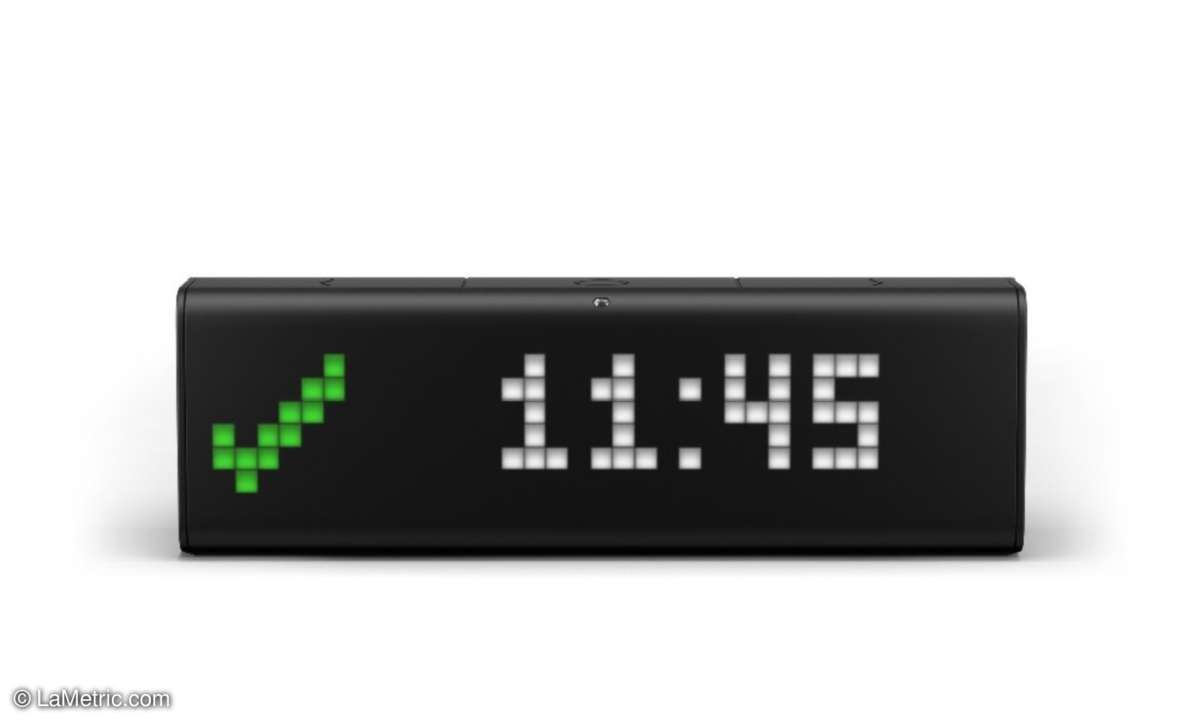 Smarte Uhr im Retro-Design