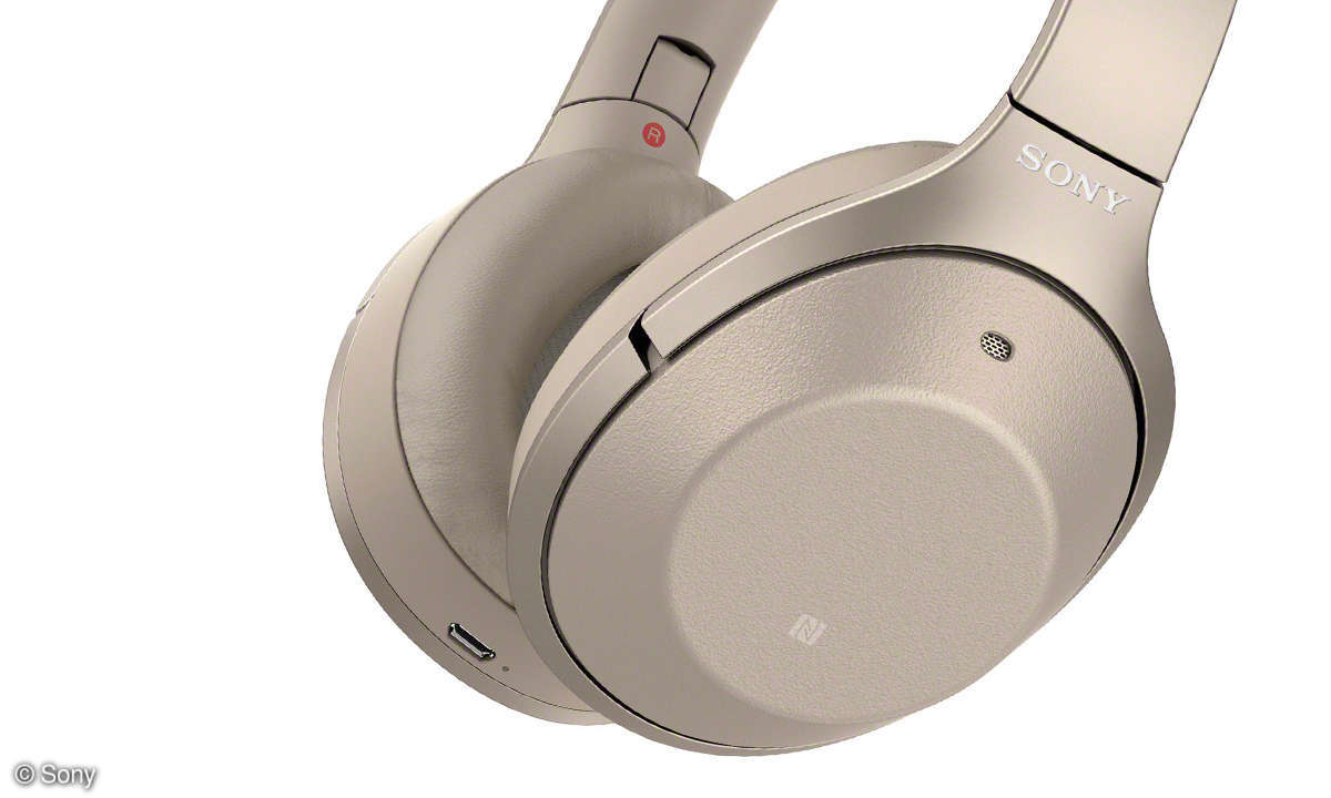 Sony WH-1000XM2