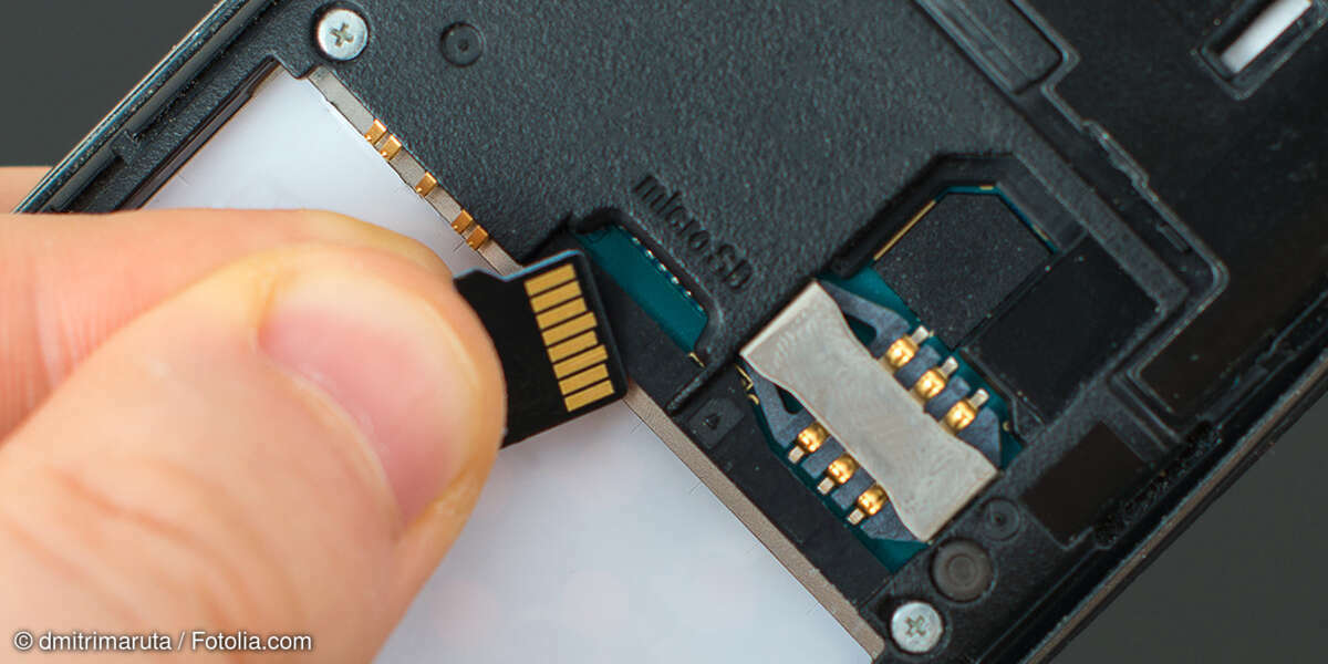 Smartphone mit microSD-Karte