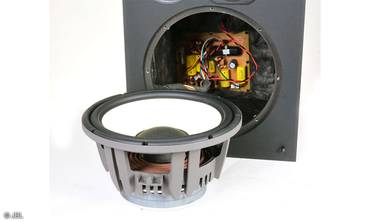 JBL L100 Classic im Test - 12-Zoll-Bolide