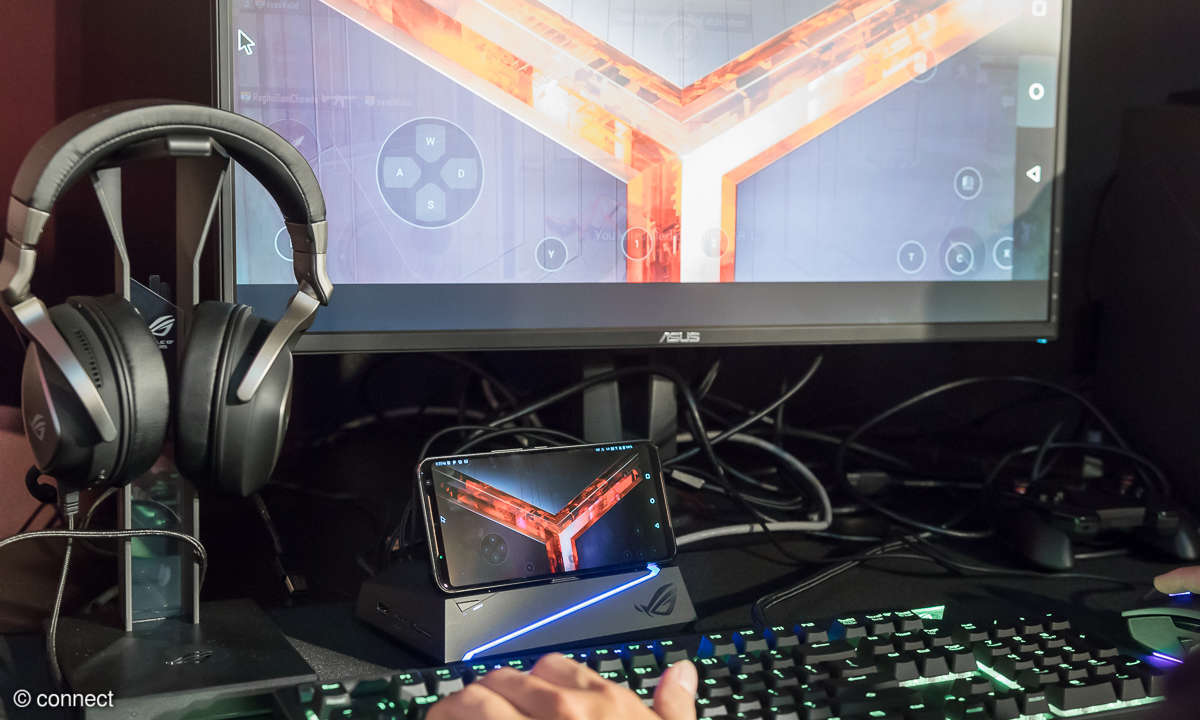 Asus ROG Phone 2 Mobile Desktop Dock