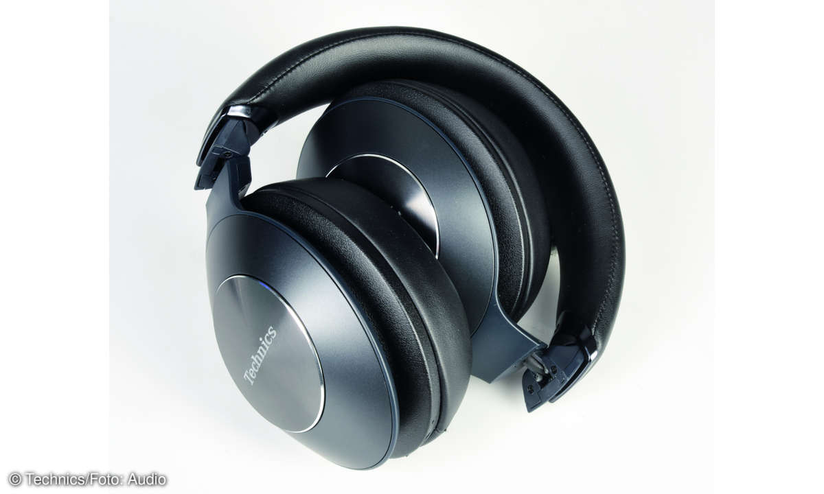 Technics Kopfhörer zusammengeklappt