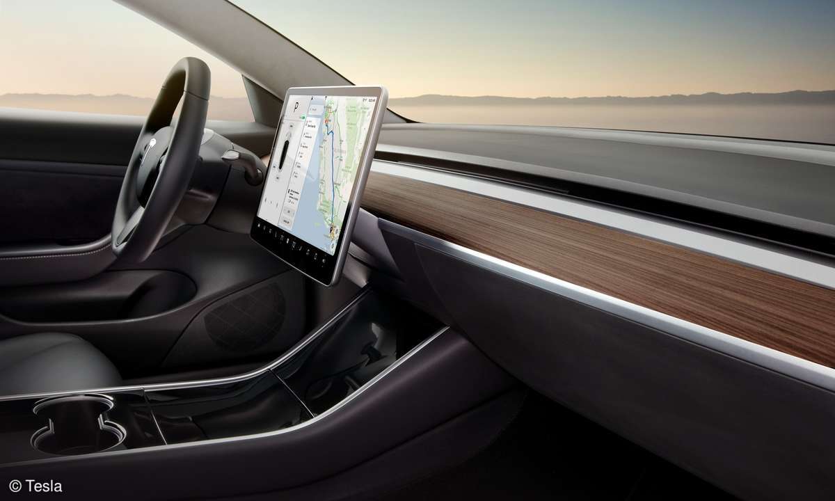 tesla model 3 navigation