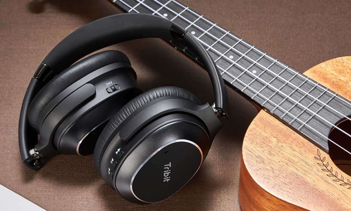 tribit-quiet-plus-72-lifestyle