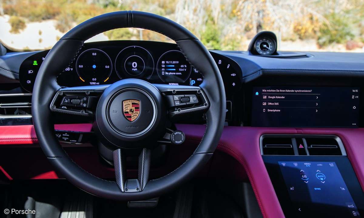 Car-Connect: Porsche Taycan
