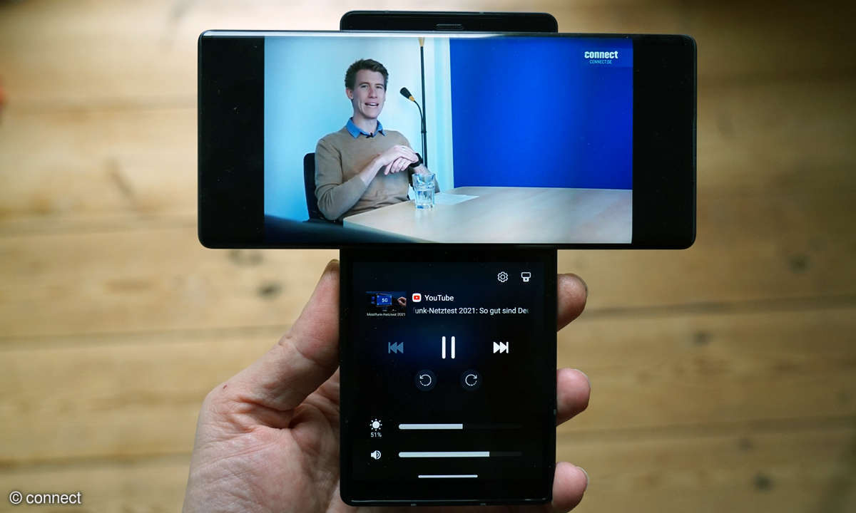 LG Wing mit Youtube-App