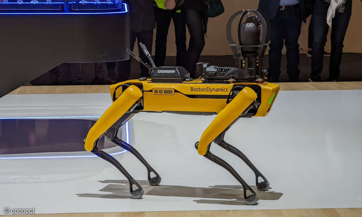 MWC 2022