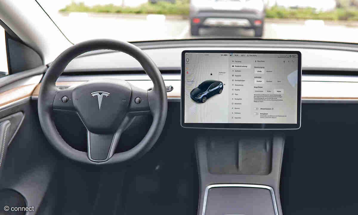 Tesla Model Y - Bewertungen und Testberichte