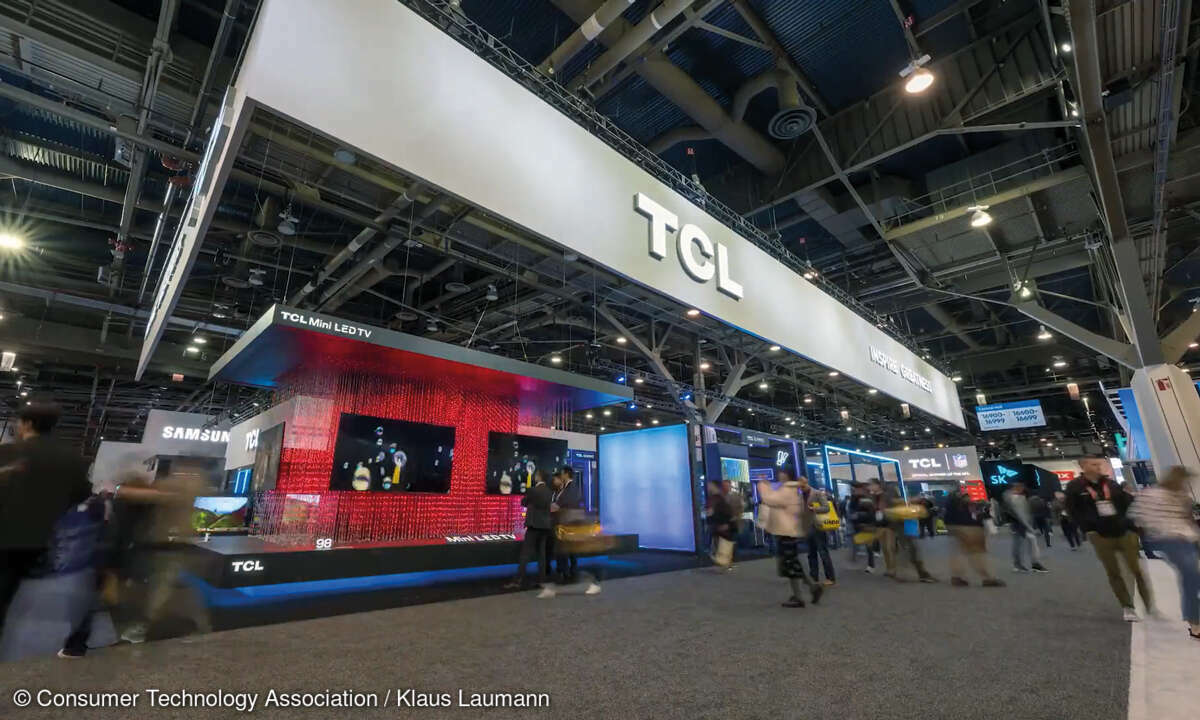 CES 2023: TCL Stand