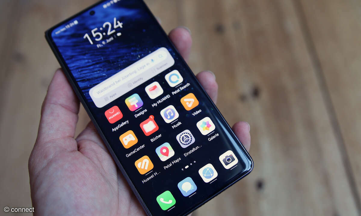 Huawei Mate X3 zugeklappt
