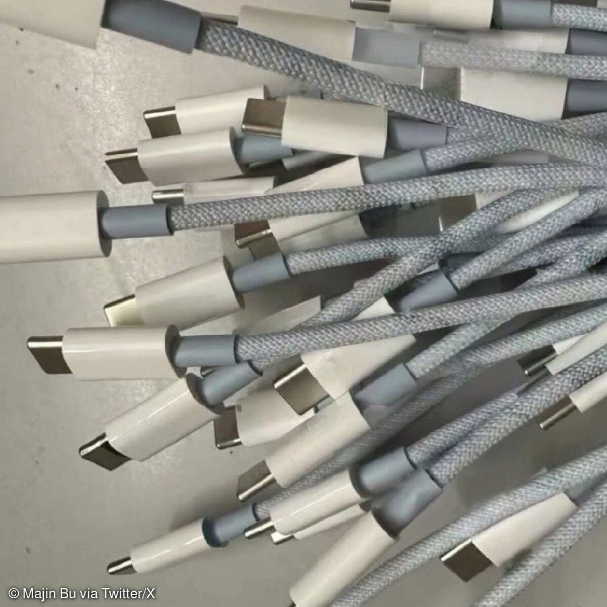 element untersuchen safari ipad USB-C-Kabel iPhone