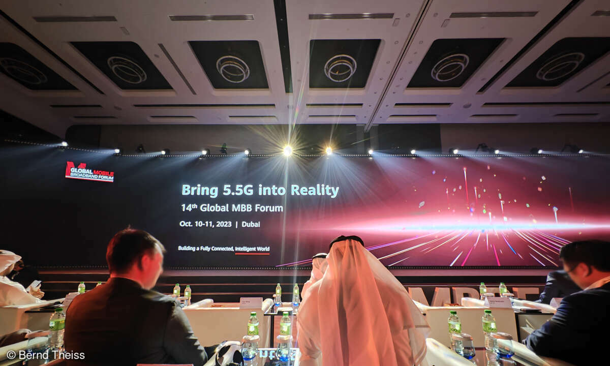 Huawei Mobile Broadband Forum: Vortragsraum - Motto