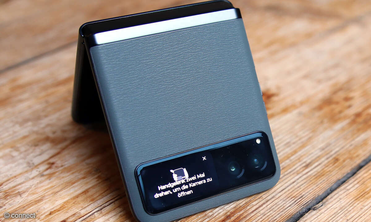 Motorola Razr 40 halboffen