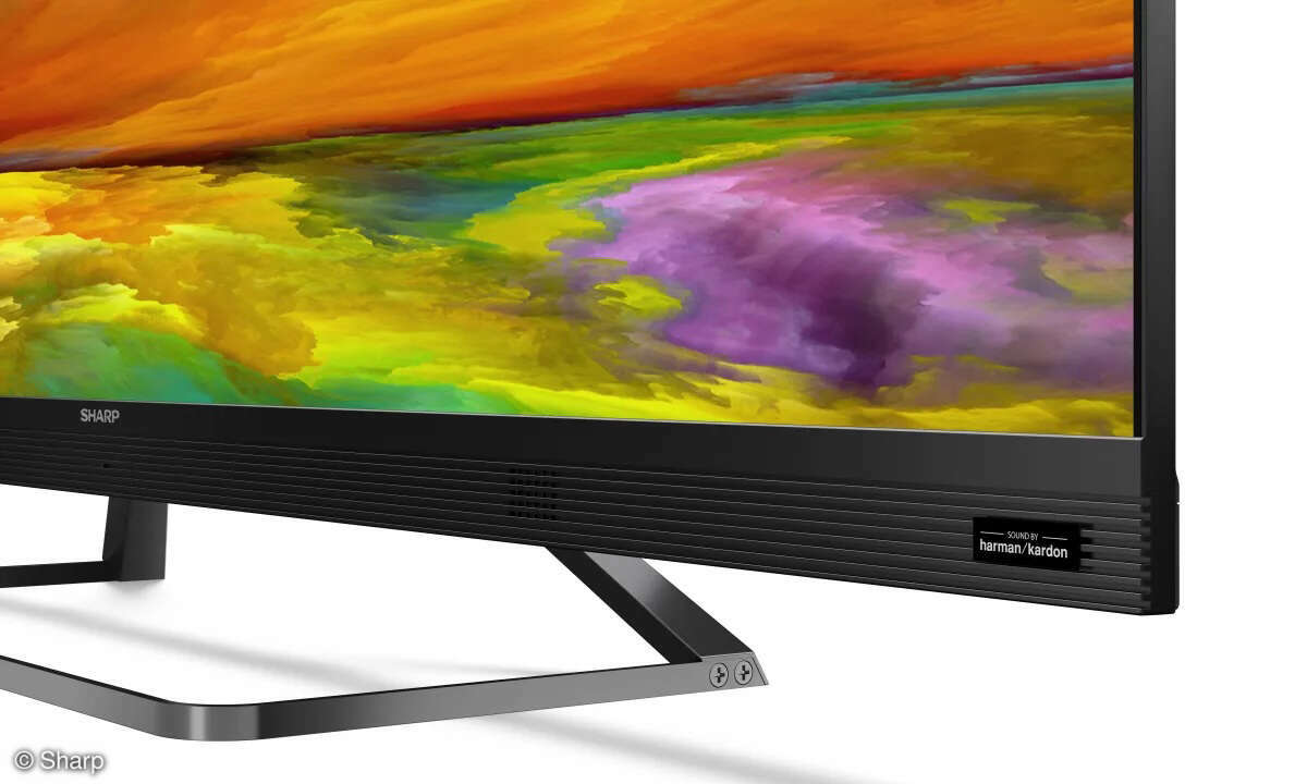 Sharp AQUOS 50EQ3EA im Test: Standfuß und Lautsprecher
