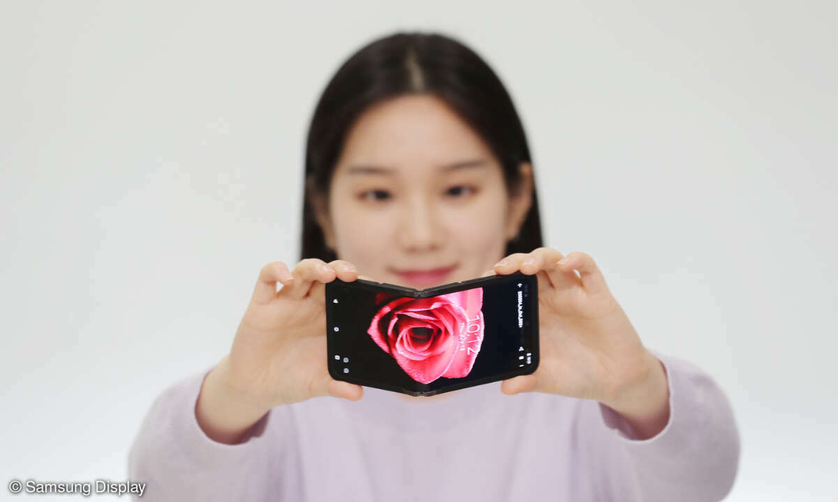 Samsung In-and-Out-Display CES 2024