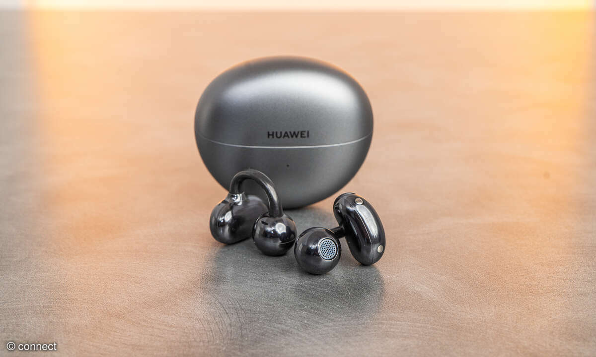 Huawei FreeClip Case und Kopfhörer