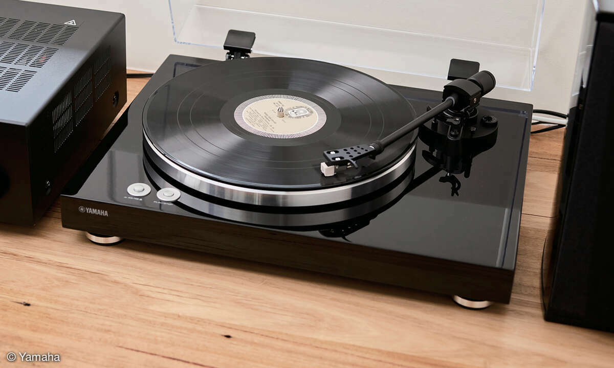 Yamaha TT-S303
