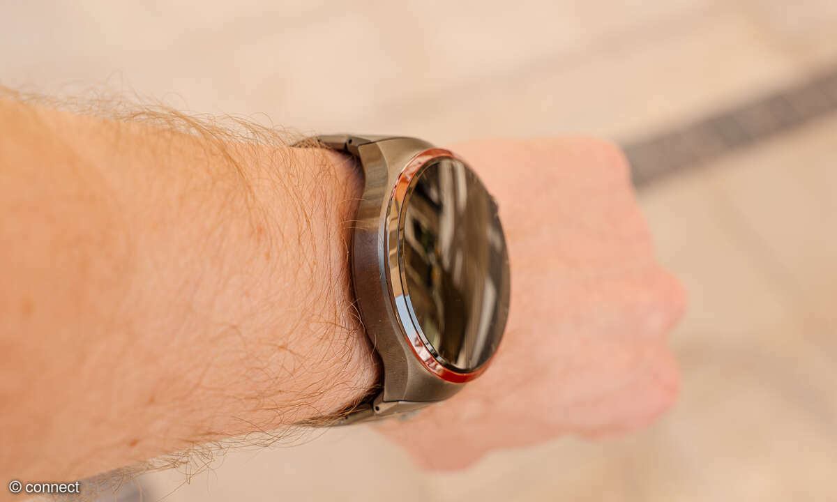 Huawei-Watch-4-Pro-Space-Edition-Dicke
