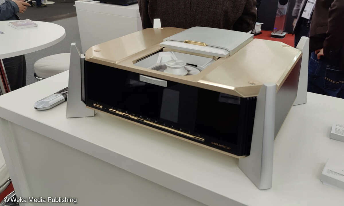 Hier steht der neue SACD-Multichannel-Player von Magnetar. Das Gerät kommt im Herbst auf den Markt. Die genaue Bezeichnung und der Preis stehen noch nicht fest.