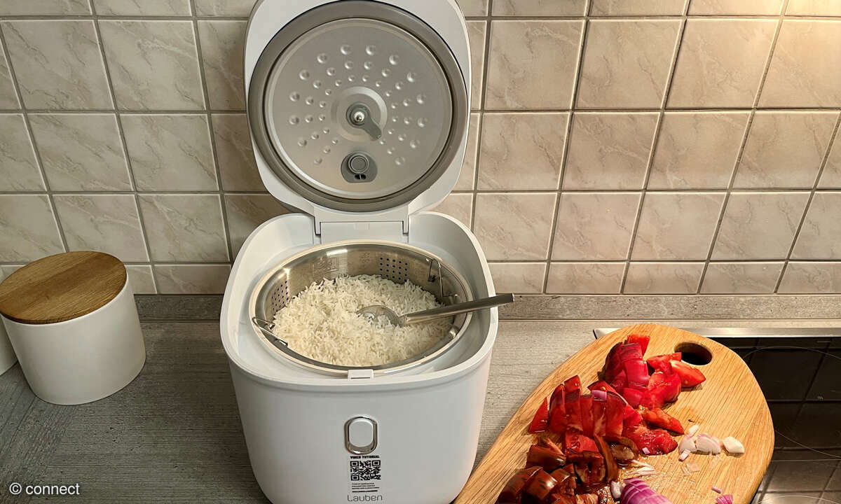 Lauben-3000-WT-Lifestyle