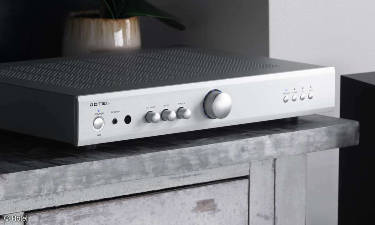 Rotel A8 Stereo Class-AB Vollverstärker in silber