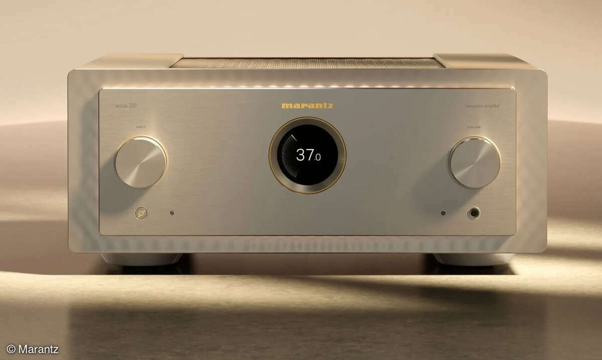 Marantz Model 10 Stereo-Vollverstärker Front Champagner