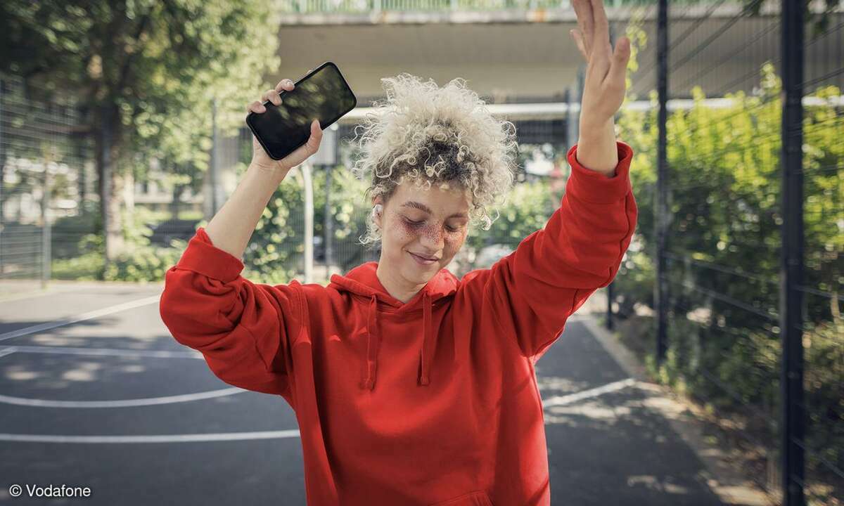 Mobilfunk Handy Frau