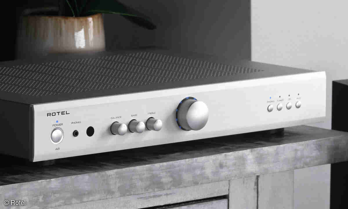 Puristischer HiFi-Verstärker: Rotel A8 im Test – Klassisches Design, warmer Klang - connect
