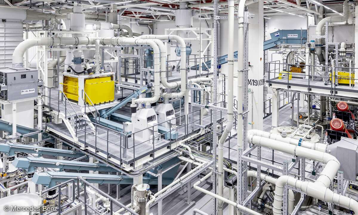 Mercedes-Benz schließt den Batterie-Kreislauf mit eigener Recyclingfabrik