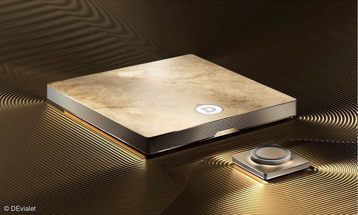 devialet-astra-high-end-hifi-vollverstaerker-gold-leaf-beauty-top-view-angled-2