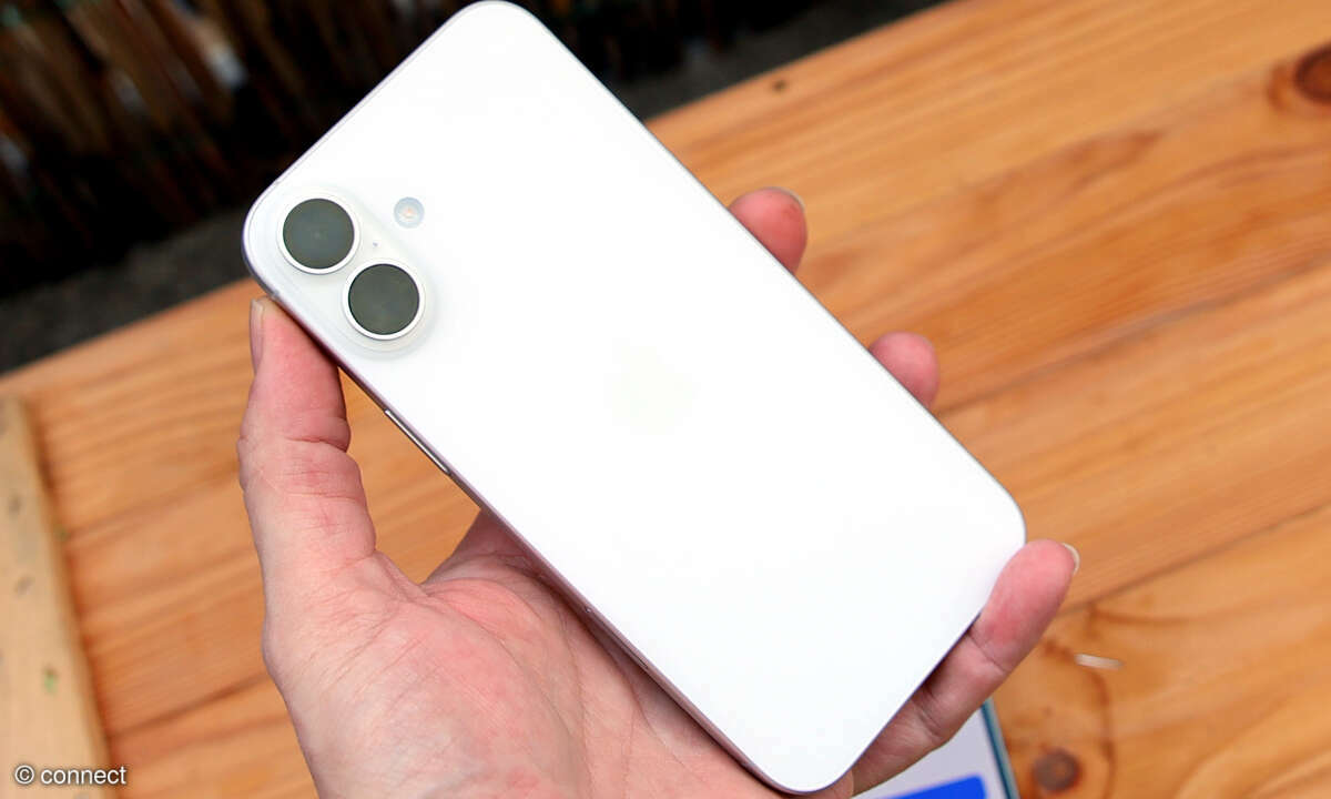 Apple iPhone 16 Plus Test Rückseite weiß