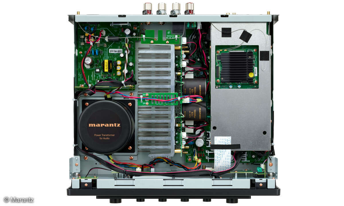 marantz-model60n-stereo-integrted-amp-interior