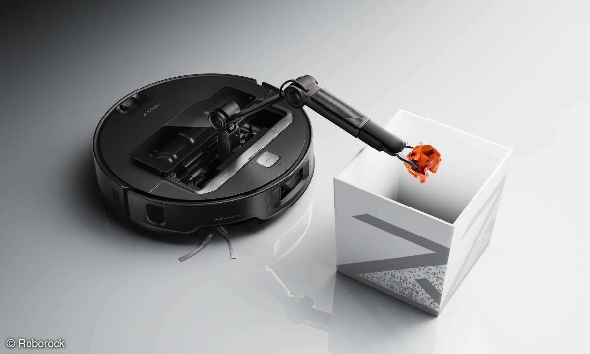 Der Roborock Saros Z70 ist der erste Saugroboter, der wortwörtlich mit anpacken kann.