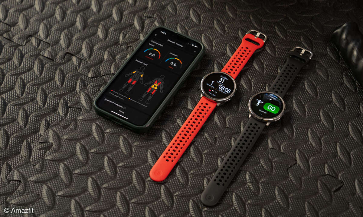 Die neue Uhr gibt es ab sofort als Standard- und als Premiumversion, letztere ist mit weiteren Funktionen ausgestattet.