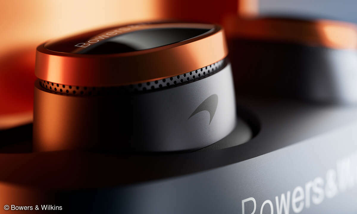 kmb-bowerswilkins-bw-pi8-mclaren-edition-beauty