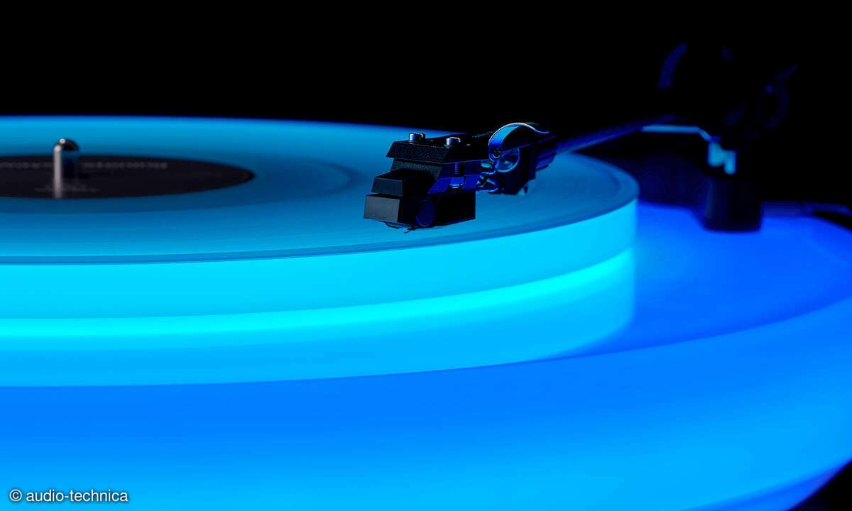 audio-technica-hotaru-plattenspieler-cyan-tonabnehmer