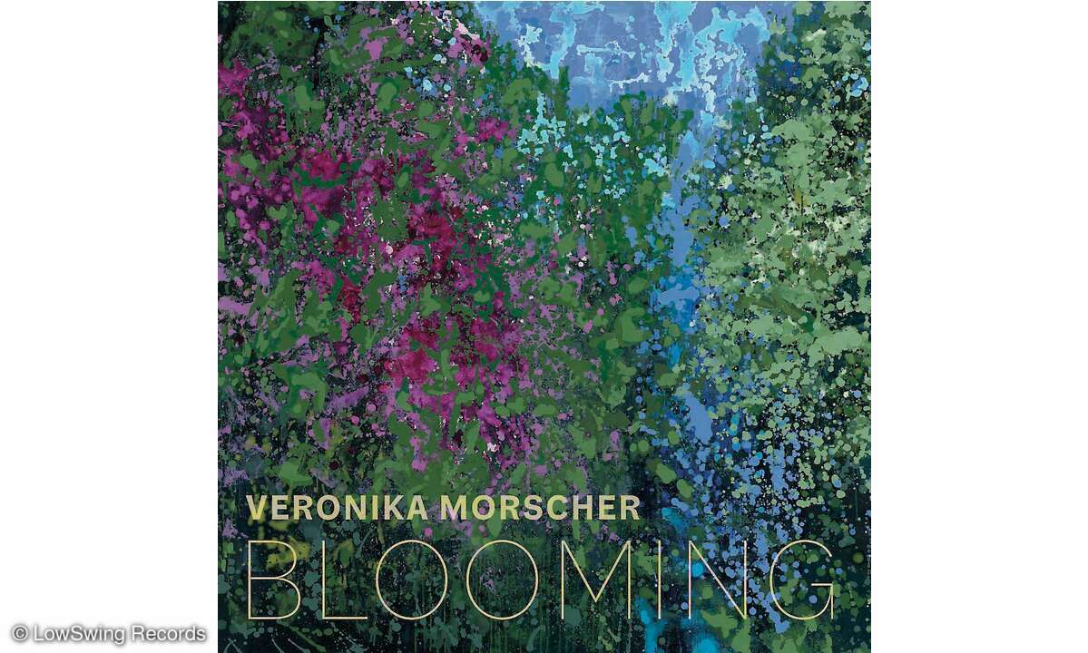 veronika-morscher-blooming-cover