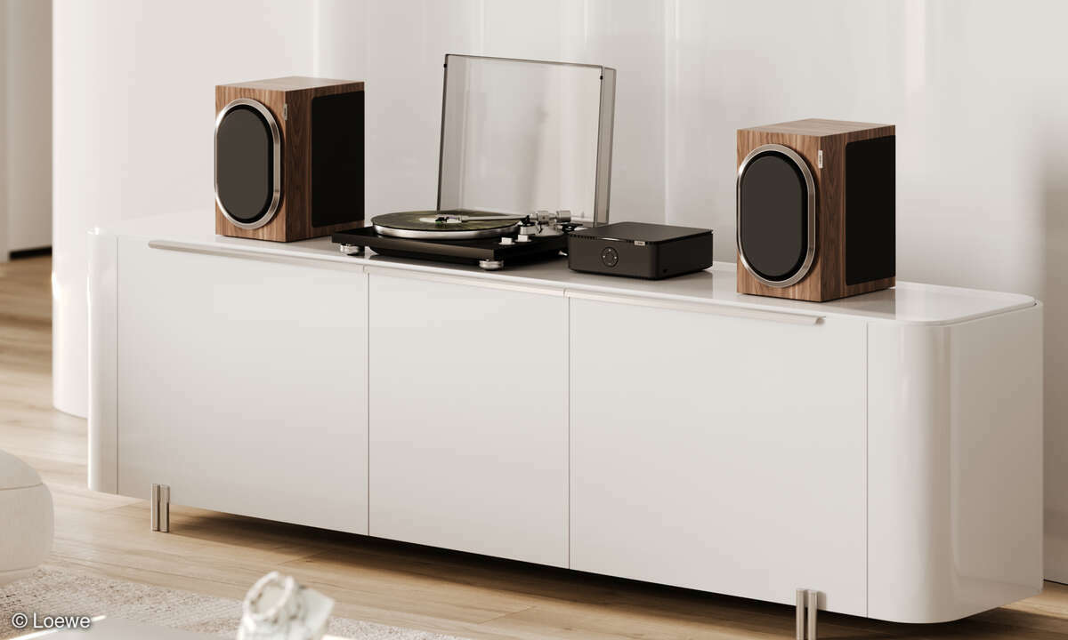 loewe-inicio-walnut-kompaktlautsprecher
