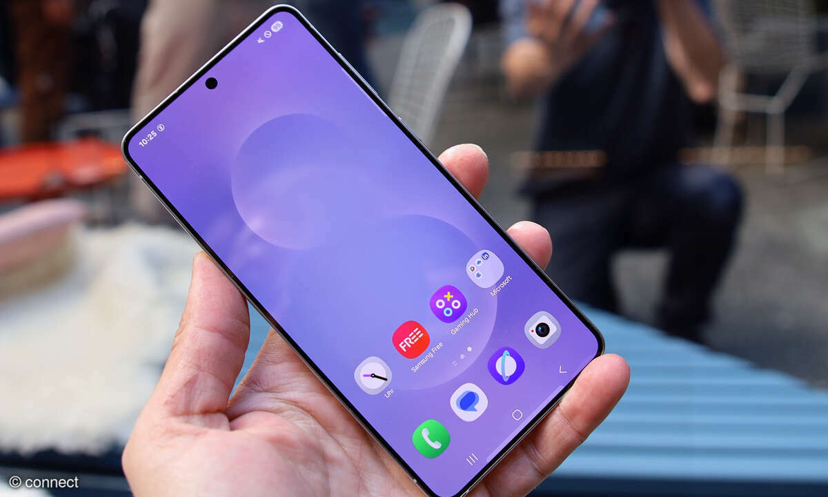 Samsung Galaxy S25 Edge Test Teaser
